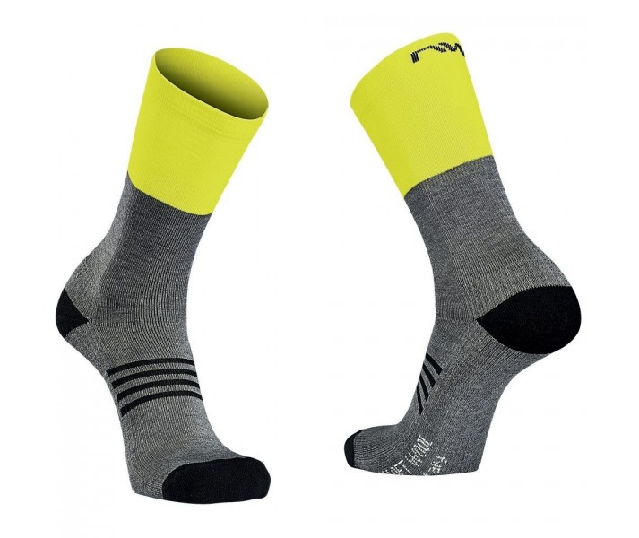 Calcetines Altos Northwave Extreme PRO Gris / Amarillo